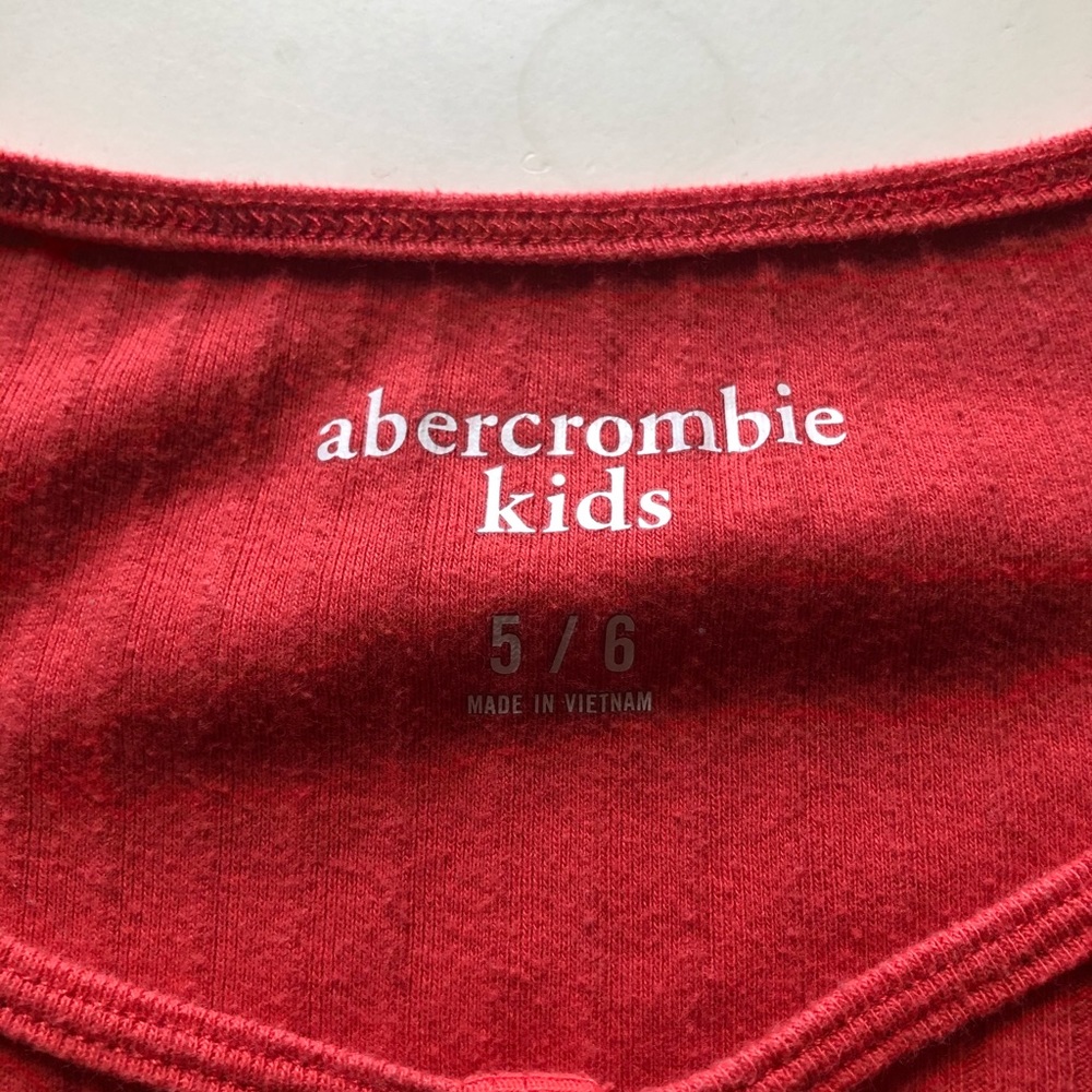 Abercrombie kids Ribbed Button Up Top - Picture 2 of 2
